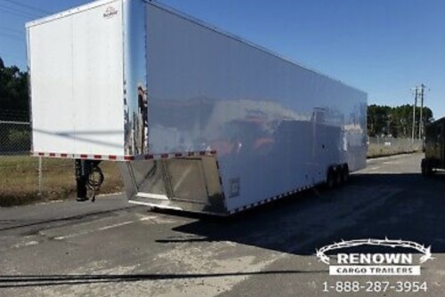 white gooseneck trailer